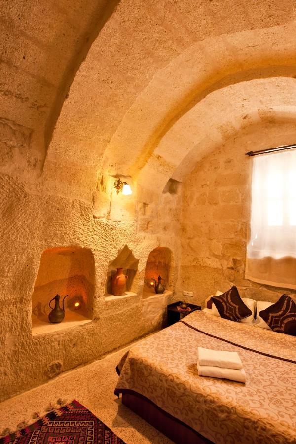 Caravanserai Cave Hotel Göreme Buitenkant foto